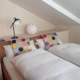 Kress Nr 1 Appartement mit Terrasse nahe Straßburg Parkplatz ideal für Paare und Business, hotel v destinácii Kehl am Rhein