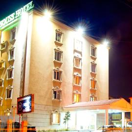 White House Hotel