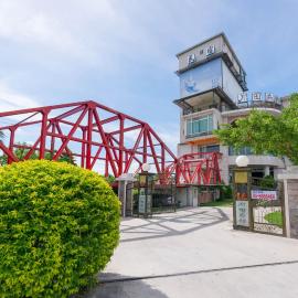 Kawada House Homestay, hotelli kohteessa Xiluo