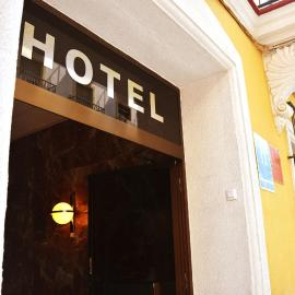 Hotel El Coloso, hotel en Jerez de la Frontera
