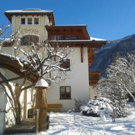 Apartment Turala, hotel in Prutz