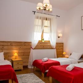 Kurpiowska Kraina, Hotel in Wydmusy