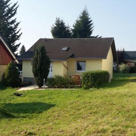 Ferienhaus Feldmann, hotel in Schmiedefeld am Rennsteig
