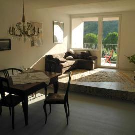 Apartment Lollo, hotel di Enkirch