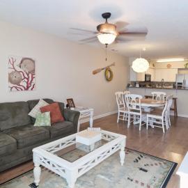 Pawleys Island Vacation Rentals llc, hotel a True Blue