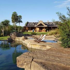 Rockwood Earth Lodge