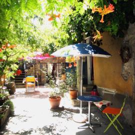 Chez Clairotte, hotel Salinelles városában