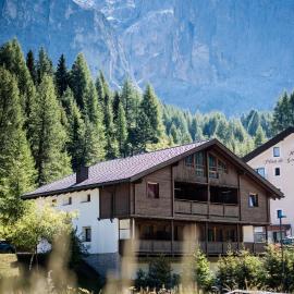 Chalet Albric, hotel v destinácii Selva di Val Gardena