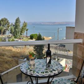 Boutique Lake Kinneret Apartment, hotel di Tiberias