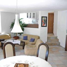 Appartement Sunshine โรงแรมในAichtal 