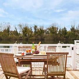 Twitchers Lodge, hotel u gradu Sirensester