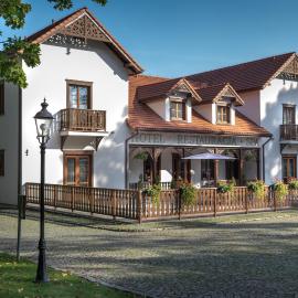 Villa Aurelia, hotel Nałęczówban