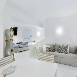 White Stylish Apartments, מלון בויקו אקוונסה
