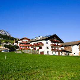 Bauernhof Mairing, hotel em Silandro