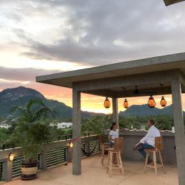 Goodhope Villa, hotel u gradu Sam Roi Yot
