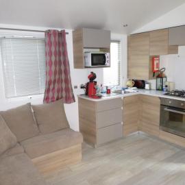 Mobil Home à Condrieu, hotel en Condrieu