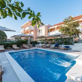 Villa Zdenka with heated pool