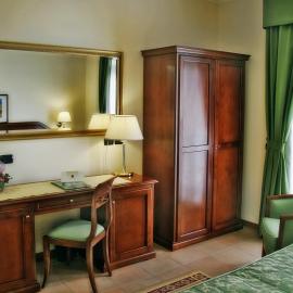 Hotel Villa Peretti, hotel em Gela