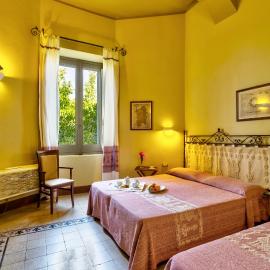 Hotel Villa Gli Asfodeli，特雷斯努拉吉斯的飯店