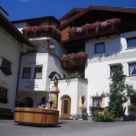 Aparthotel Garni am Johannesbrunnen, hotel a Fiss