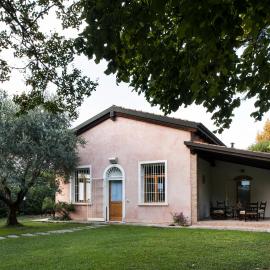 Casa Lunia، فندق في ميستر