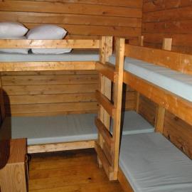 Robin Hill Camping Resort Two-Bedroom Cottage 6, ξενοδοχείο σε Lenhartsville