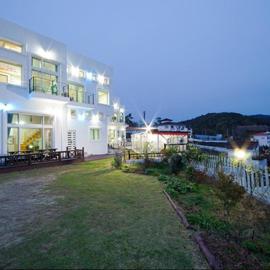 Sunmoon Pension, hotel in Yeosu