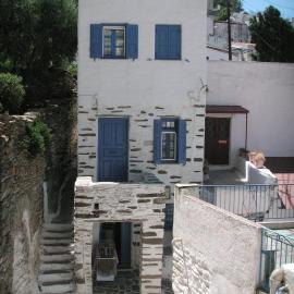 3-level doll house in Kea Ioulida/Chora, Cyclades, hotel a Ioulida