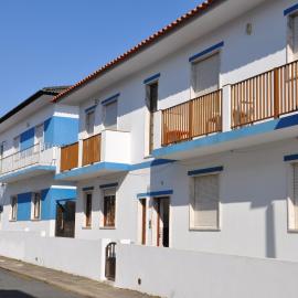 Apartamentos Campos 1, hotel in Porto Covo