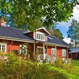 STF Kungsgården Långvind, hotel u gradu 'Enånger'