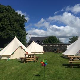Cong में, होटल Cong Glamping