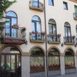Hotel Kilometrul Zero, hotel en Drăgăşani