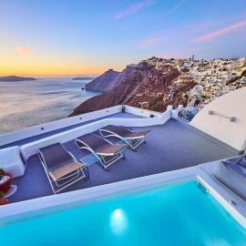 Trieris Villa & Suites