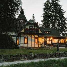 WERANDA z widokiem na Karkonosze