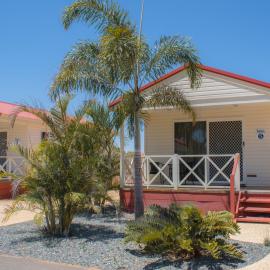 Outback Oasis Caravan Park – hotel w mieście Carnarvon
