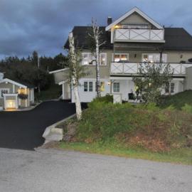 Stokke Apartment, hotel in Stokke