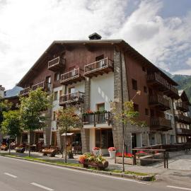 Residence Le Grand Chalet, hotel v destinaci Courmayeur