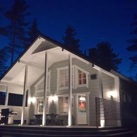 Villa Alex, khách sạn ở Virttaa