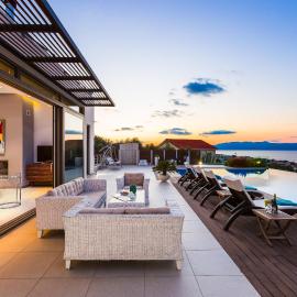 Winehill Villa