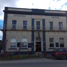 Otautau Hotel, Hotel in Otautau