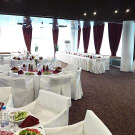 Hotel Lovech, hotel Lovecsban