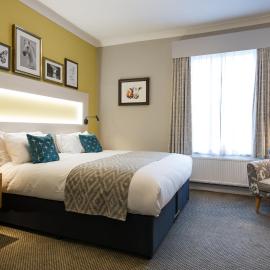 The Dun Cow by Innkeeper's Collection, hotel sa Rugby