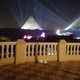 Royal Pyramids Inn, hotel en El Cairo
