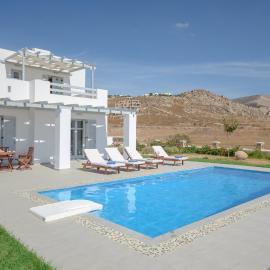 Natura Villas in Naxos, hotell i Mikri Vigla