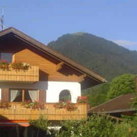 Gästehaus Peter Wiedemann, hotel a Lenggries