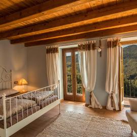 Casa San Francesco, hotel in Tremosine Sul Garda