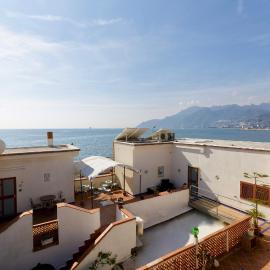 Beach Hotel 14Leoni b&b