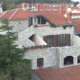Collins Apartments with FREE public parking, hotel a Pula