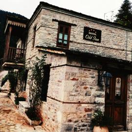 Old Inn, hotelli kohteessa Karpenísi