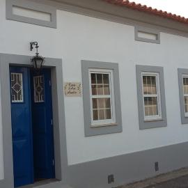 Quinta D'Avó Amélia, hotel i Alquerubim